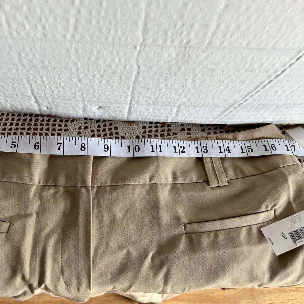 Capris - Picture 10 of 12